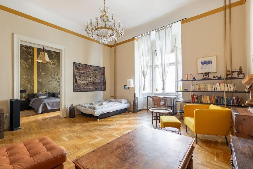 Bourgeois Boheme Apt. 88 M² City Center Будапешт Екстер'єр фото