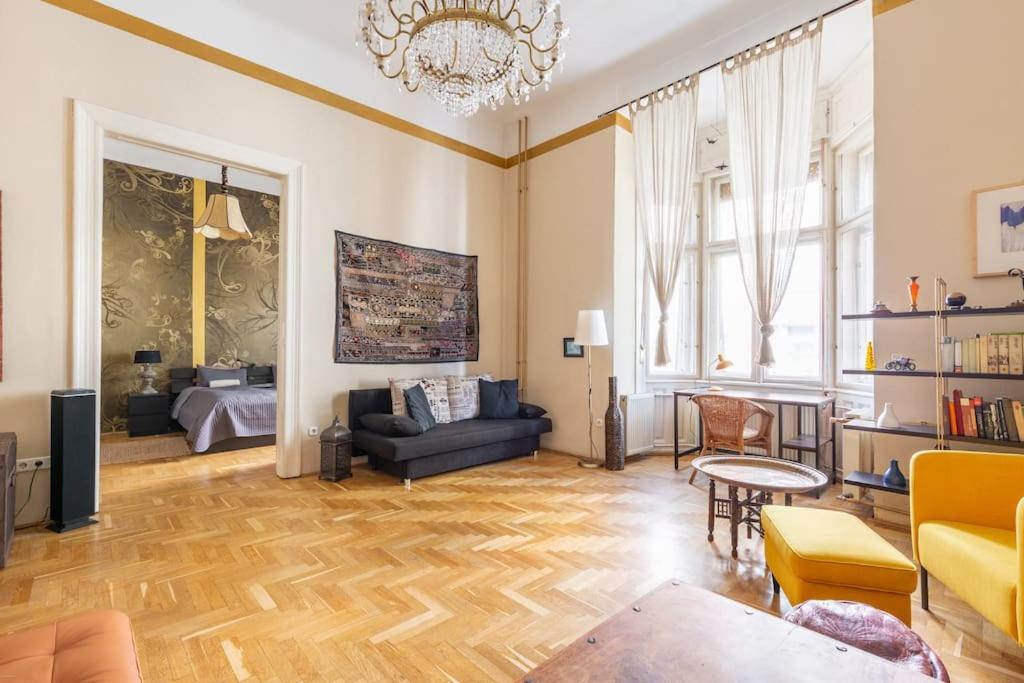 Bourgeois Boheme Apt. 88 M² City Center Будапешт Екстер'єр фото